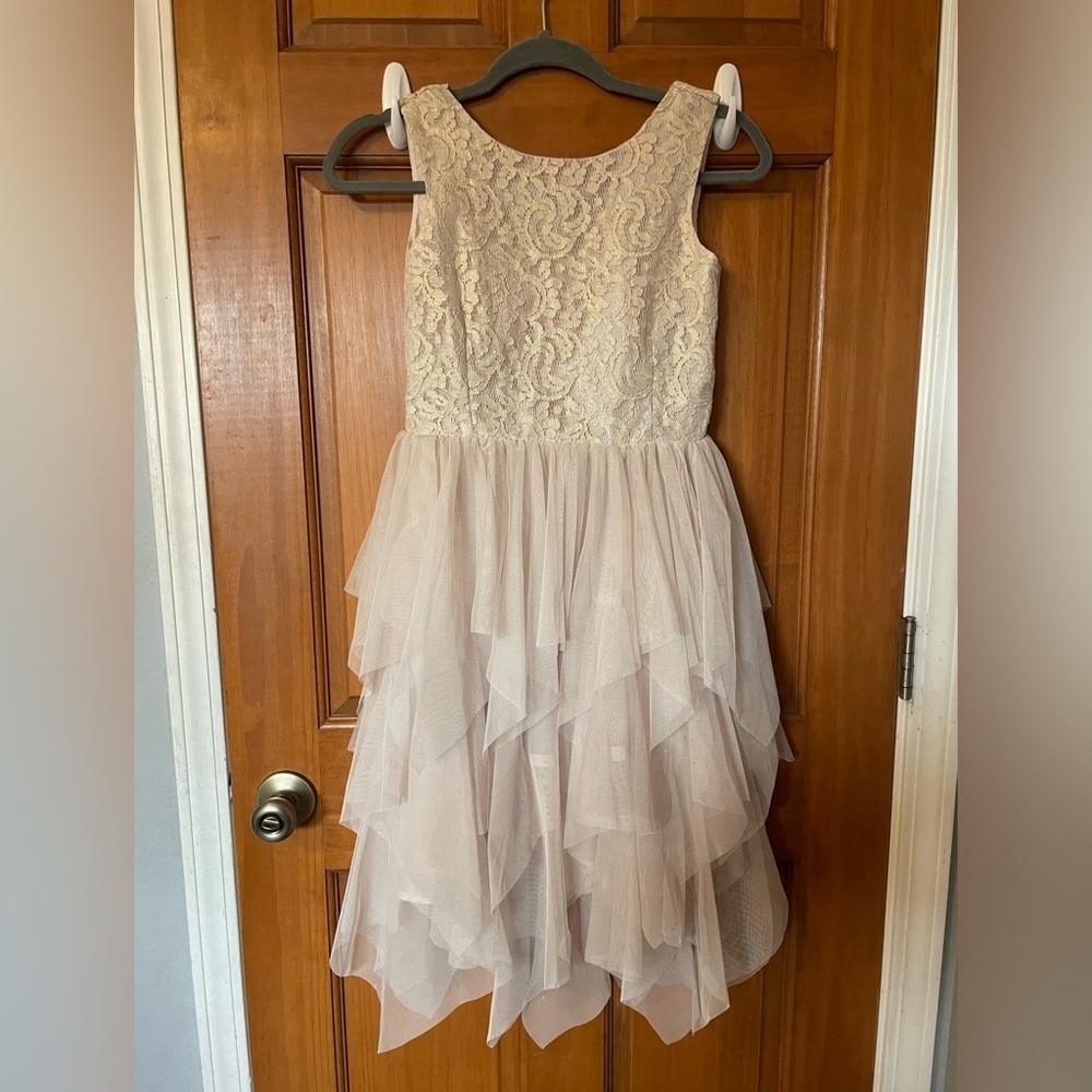 Cream Lace Girls Dress - Picture 1 of 6